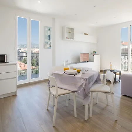 Apartament Maison Bianchi - 43 Avenue Jean Medecin *